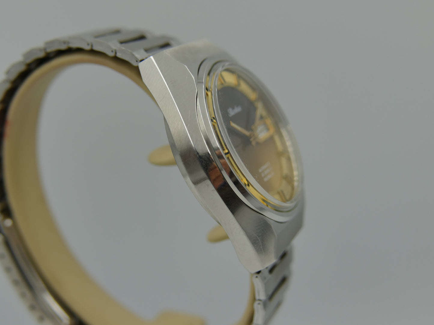 70s Vintage watch mens NOS Starlux ref 6004 automatic eta 2879 SS serviced