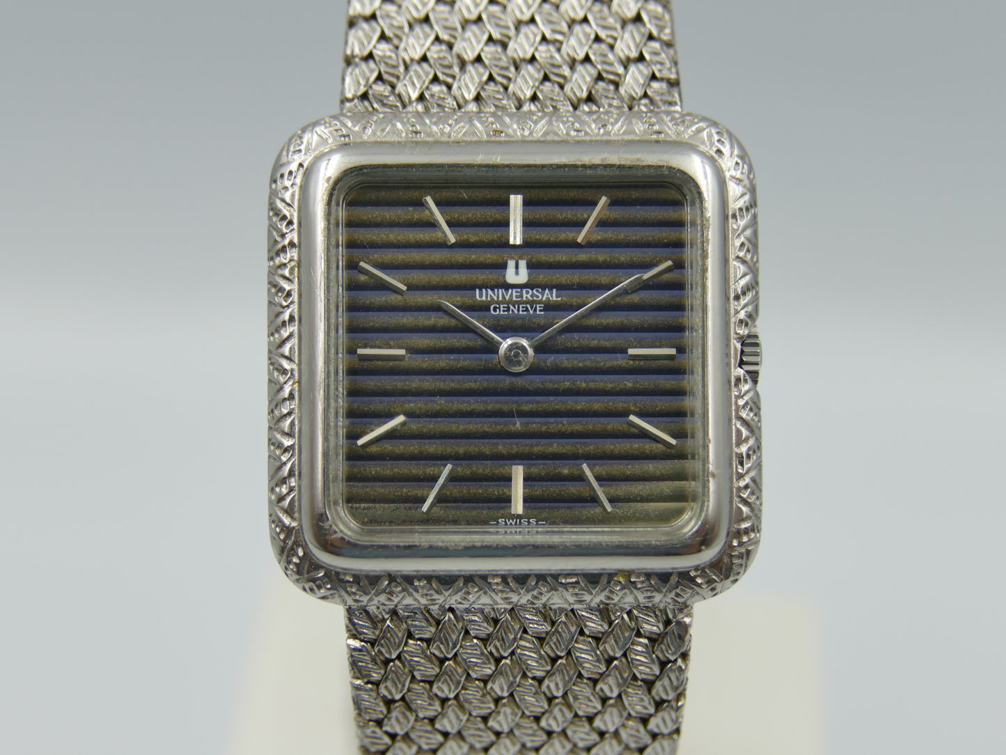 60s vintage watch mens Universal geneve tank ref 842676 hand wind 1-42 solid silver bracelet