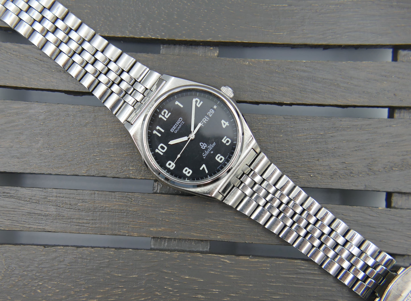 80s vintage watch mens Seiko SilverWave 8229-7000 - Black Dial Field Watch
