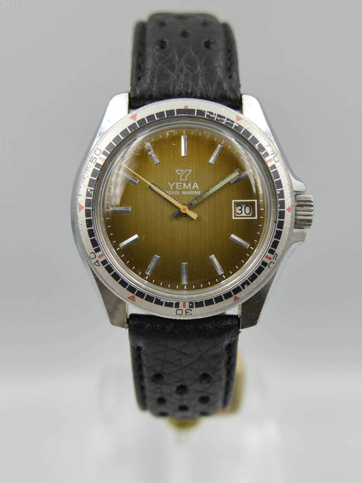 vintage watch mens Yema plongee diver ref. 31 020 1 sous marine hand wind FE 140-1c