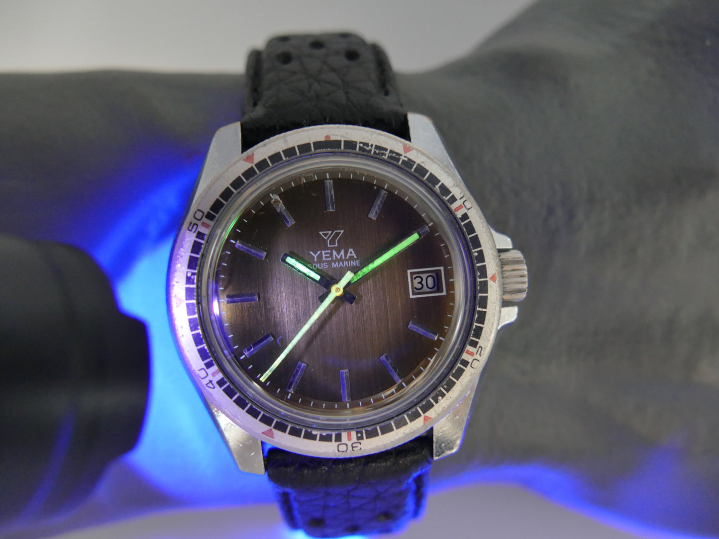 vintage watch mens Yema plongee diver ref. 31 020 1 sous marine hand wind FE 140-1c