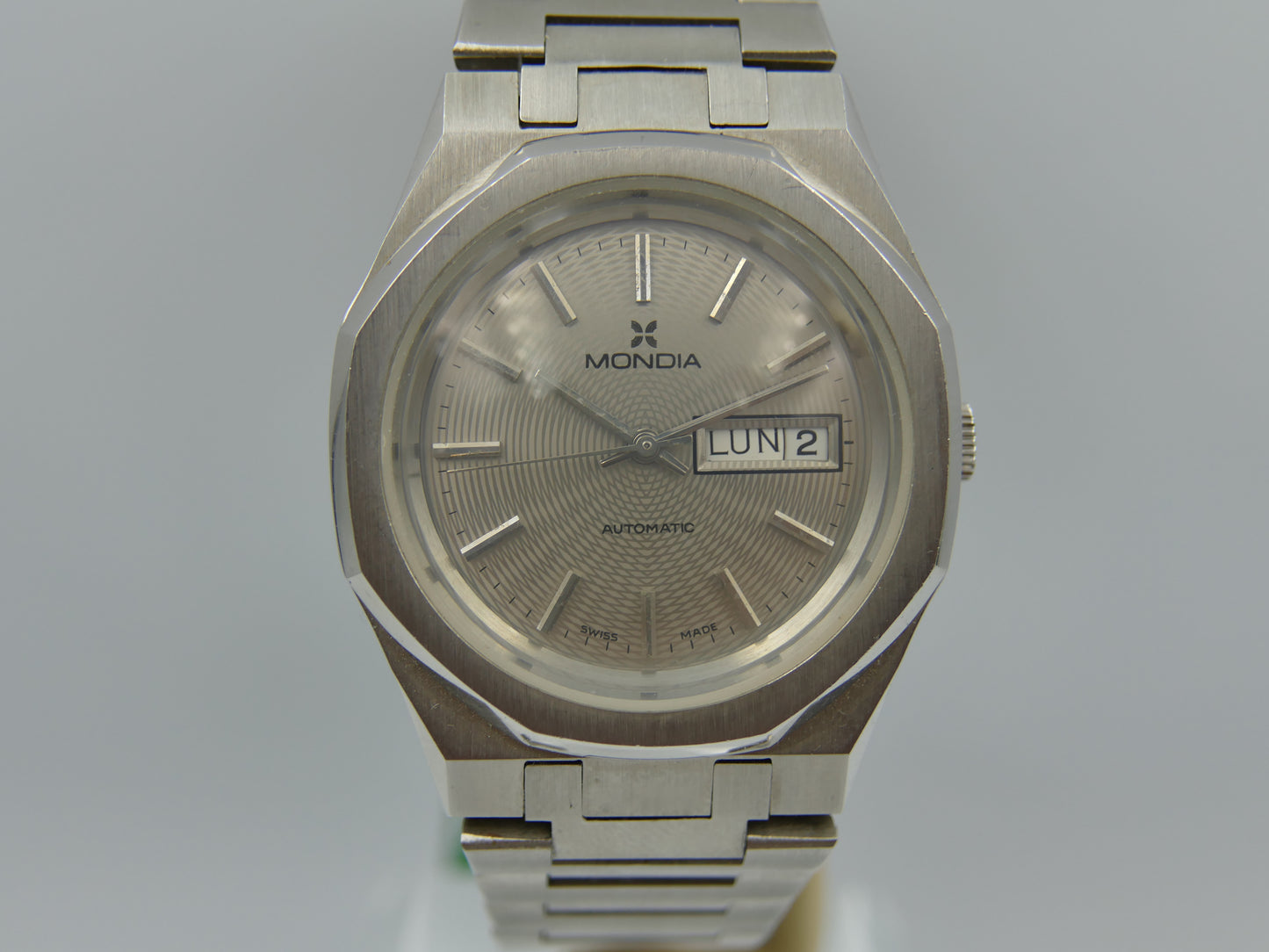 70s vintage watch mens NOS Mondia Royal Oak ref. 26014 automatic eta 2789 38mm