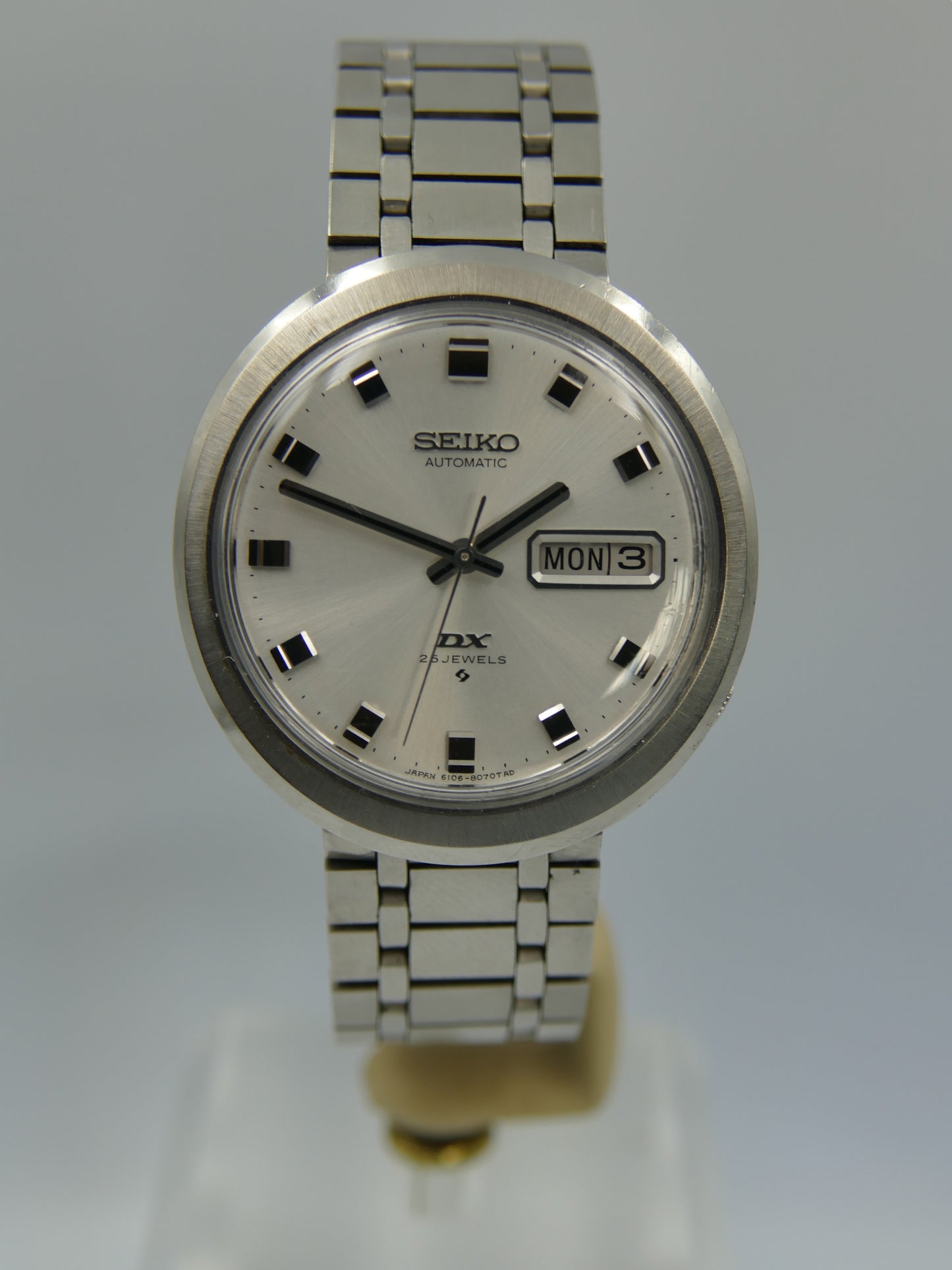 60s vintage watch mens Seiko DX 6106 - 8079 TAD Automatic day/date Steel 37mm