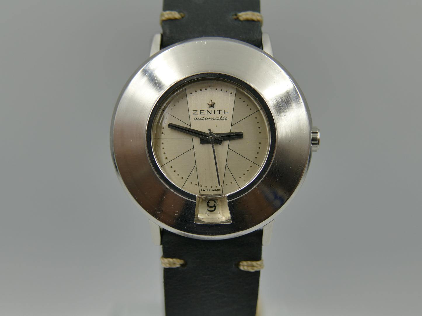 60s vintage watch mens Zenith ref A6621 Keyhole Automatic Cal 2542 PC