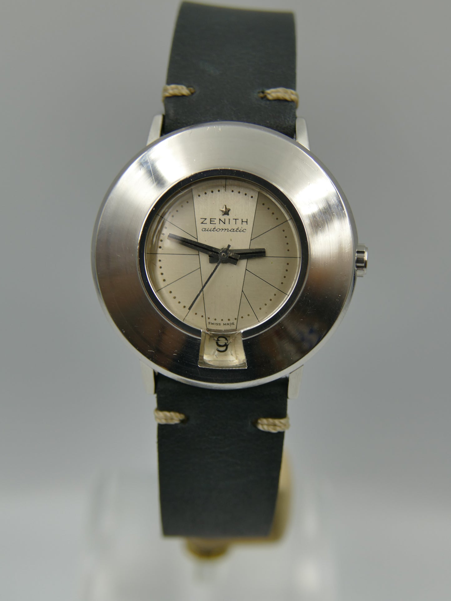 60s vintage watch mens Zenith ref A6621 Keyhole Automatic Cal 2542 PC