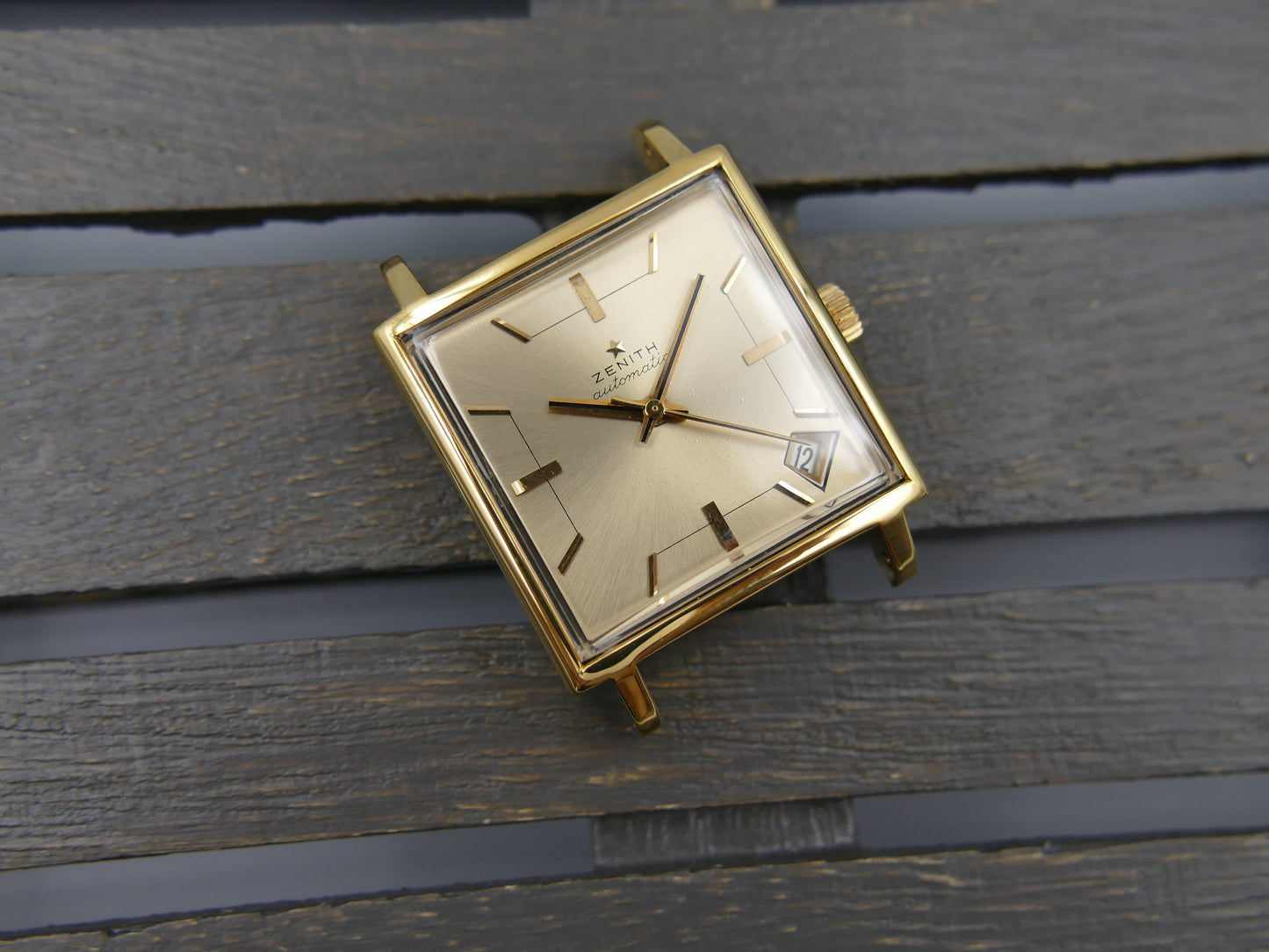Vintage watch mens Zenith JFK square respirator automatic gold pl serviced