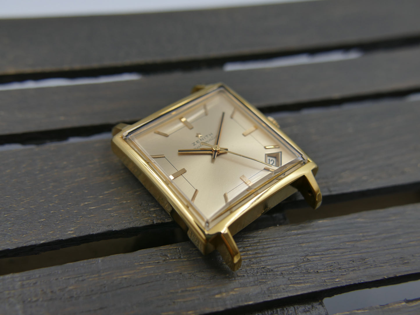 Vintage watch mens Zenith JFK square respirator automatic gold pl serviced