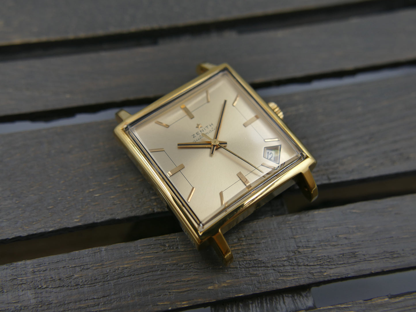 Vintage watch mens Zenith JFK square respirator automatic gold pl serviced