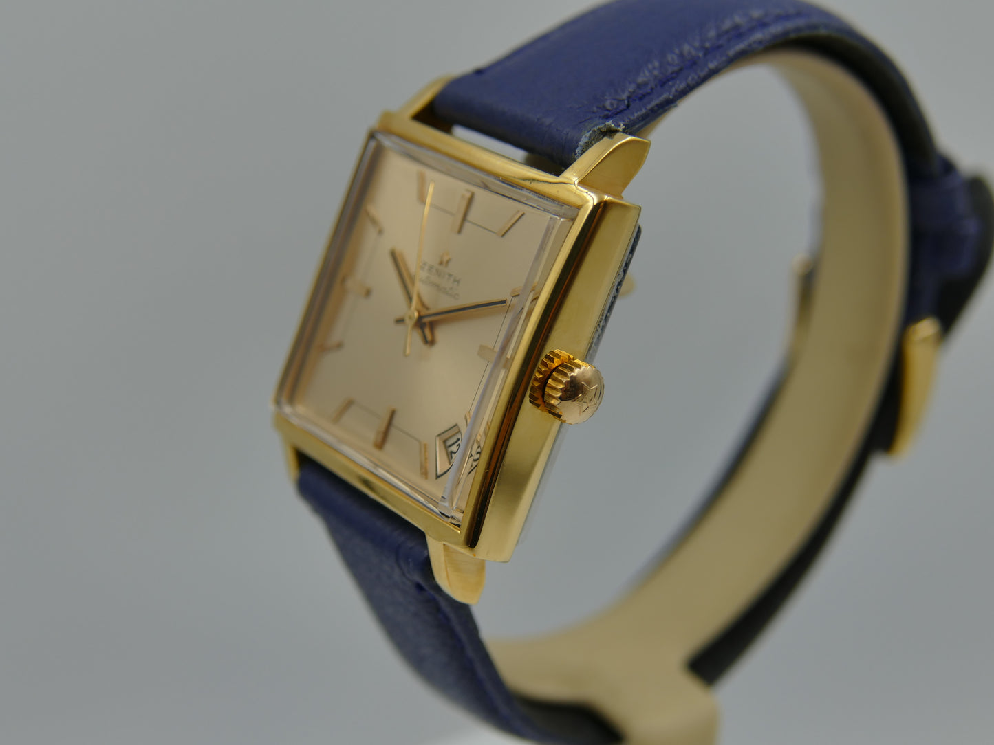 Vintage watch mens Zenith JFK square respirator automatic gold pl serviced