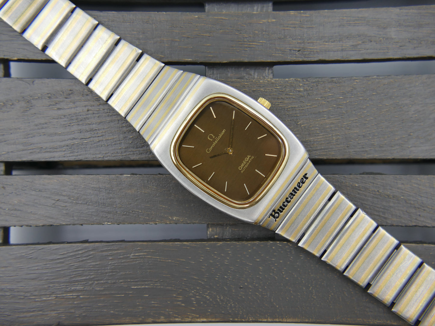 70s vintage watch mens Omega Constellation automatic cal 711 ref 155.0022 / 355.0815 chocolate Buccaneer