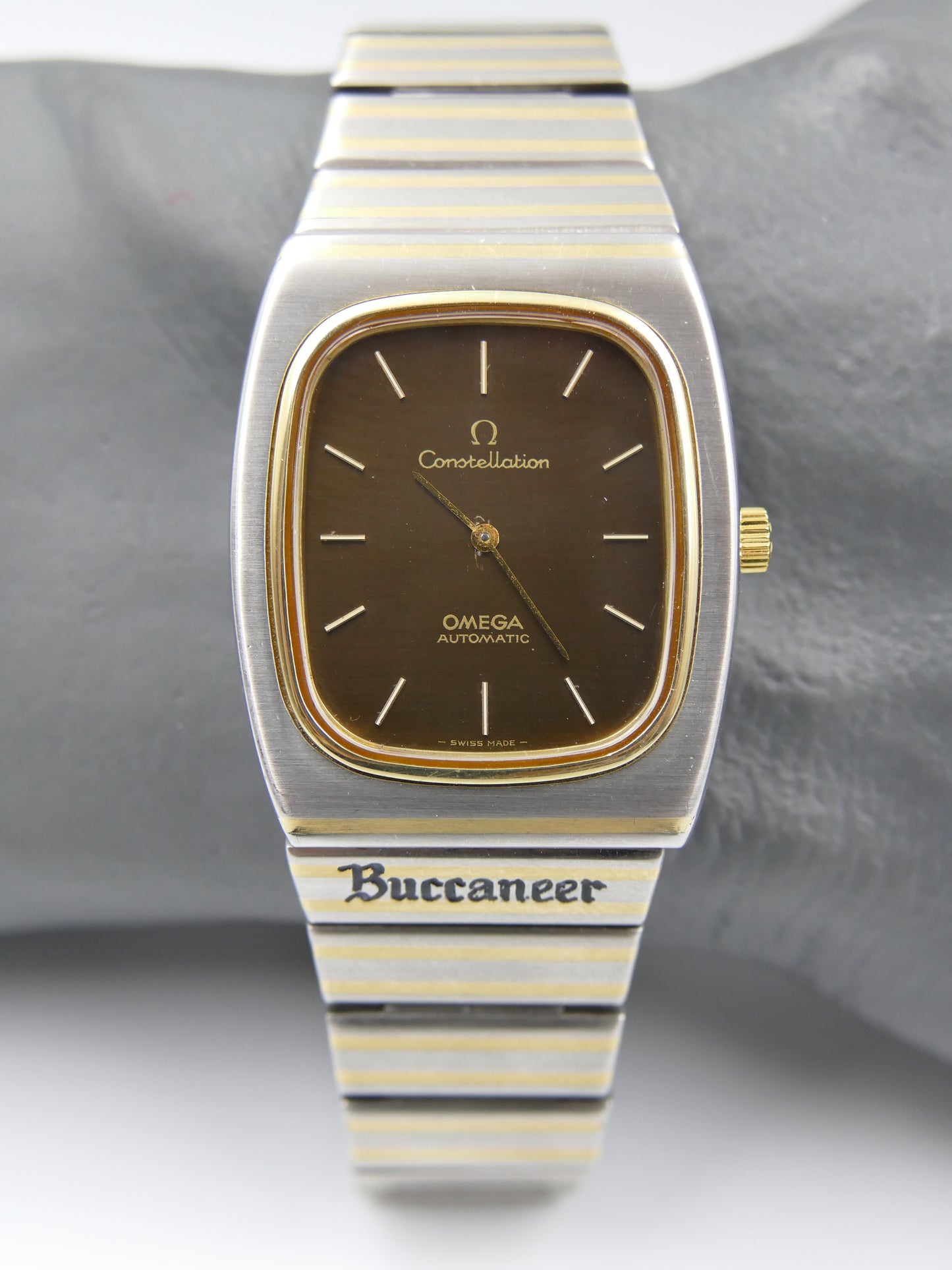 70s vintage watch mens Omega Constellation automatic cal 711 ref 155.0022 / 355.0815 chocolate Buccaneer
