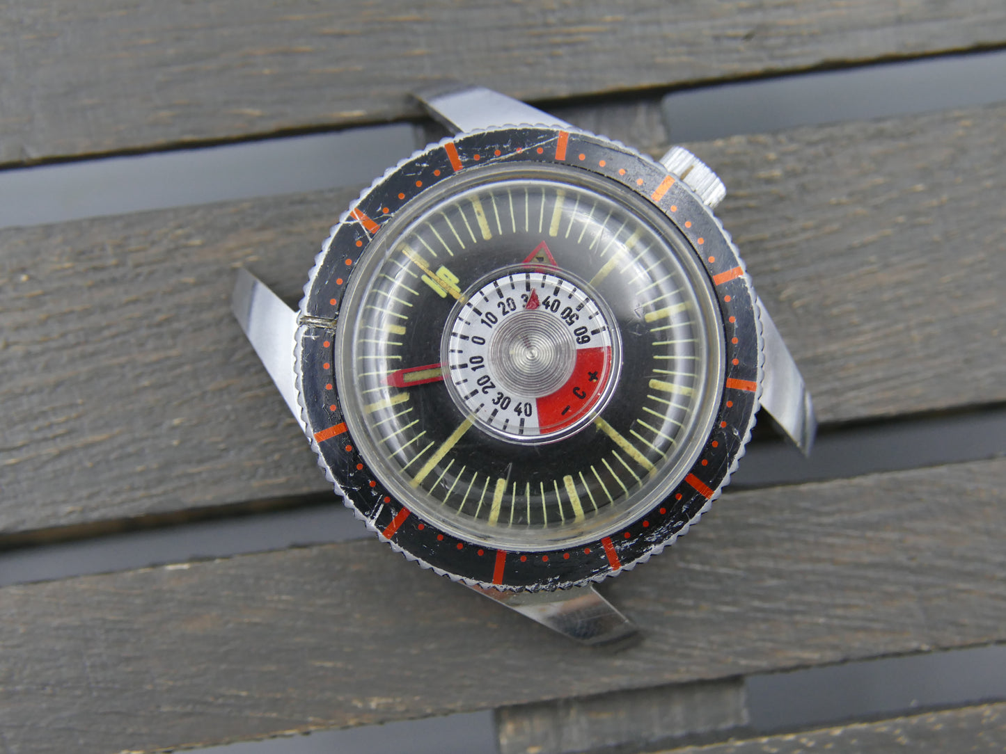 70s vintage watch mens Lip ref 42670 thermometer diver hand wind DUROWE