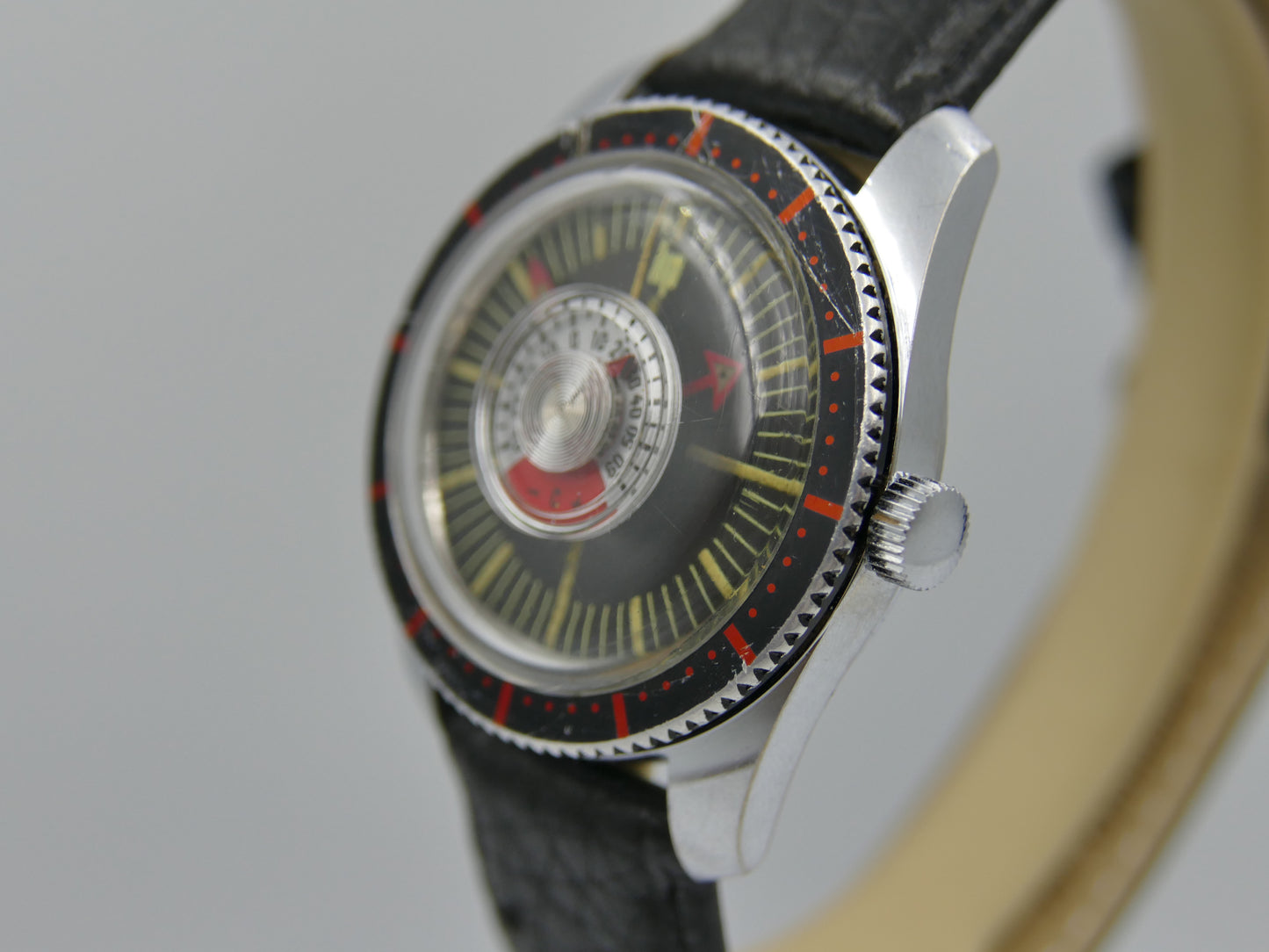 70s vintage watch mens Lip ref 42670 thermometer diver hand wind DUROWE
