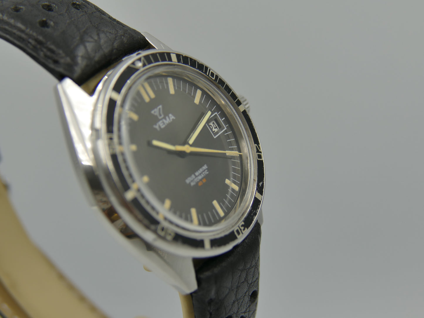 60s vintage watch mens Yema ref. 55 002 1 Sous marine diver plongee 40M automatic FE 4611A