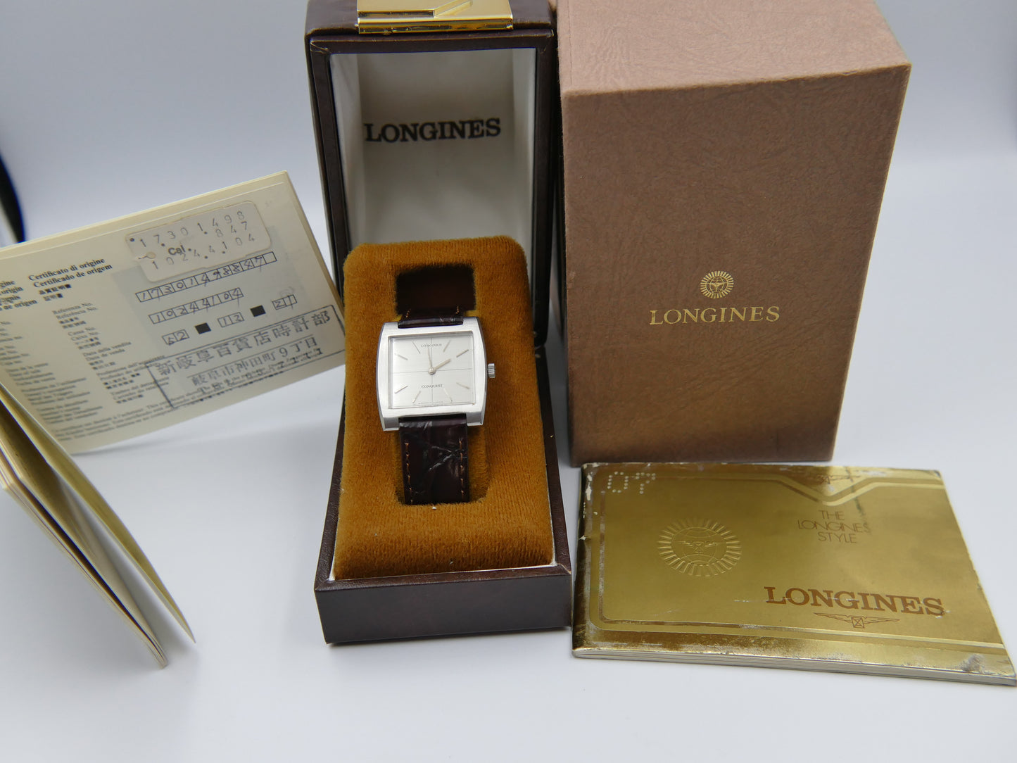70s vintage watch mens dress Longines Conquest Cross-Hair Square hand wind L847.3 NOS w/box
