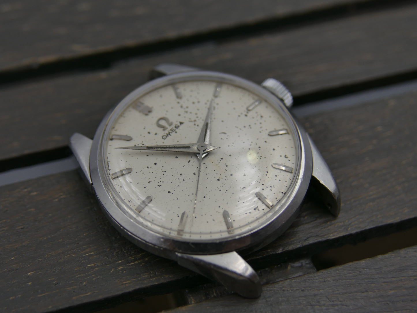 50s vintage watch mens Omega ref 2910 3 SC hand wind cal 284 serviced