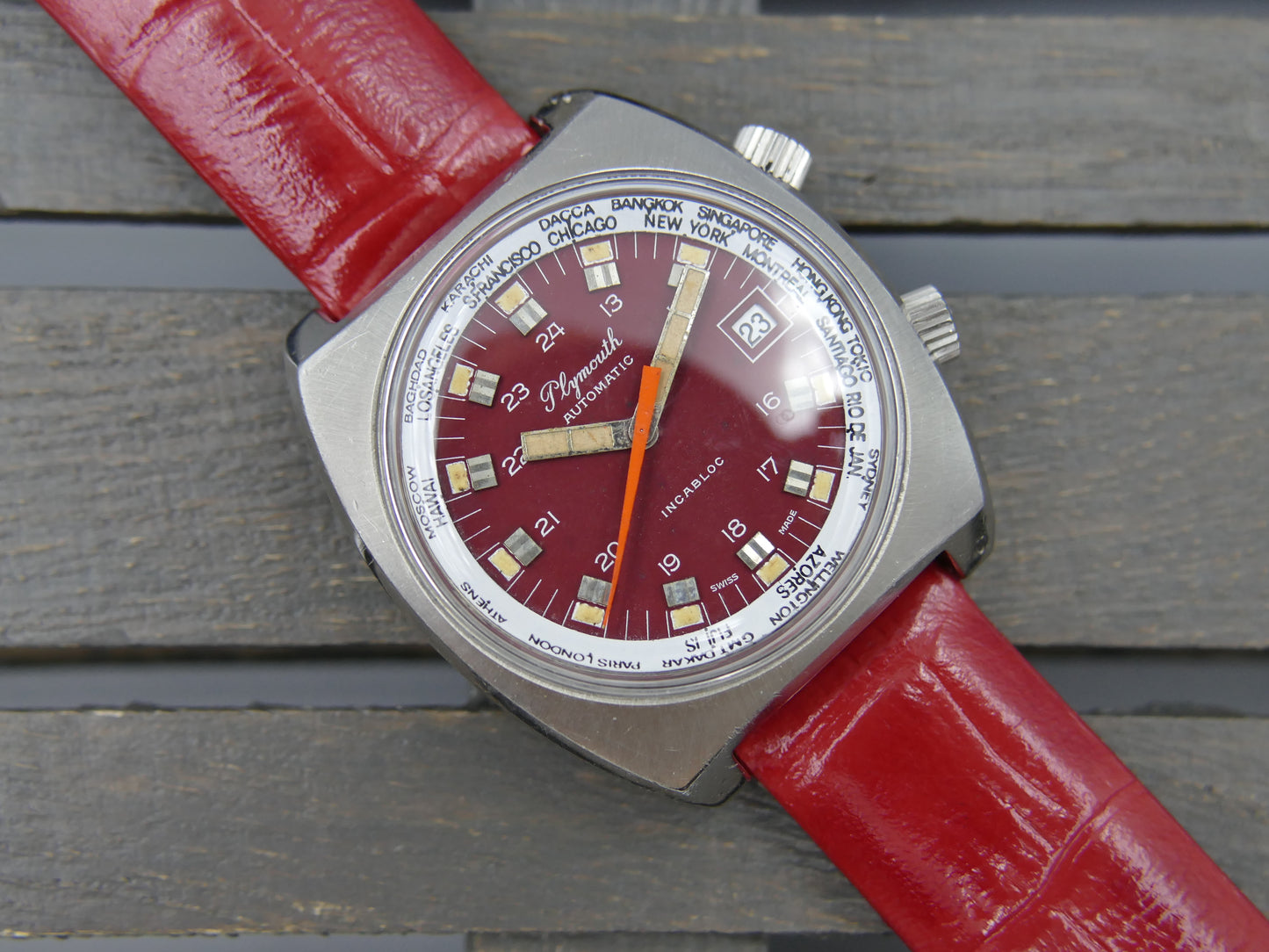70s vintage watch mens Plymouth World Time Automatic Eta 2783 burgundy dial