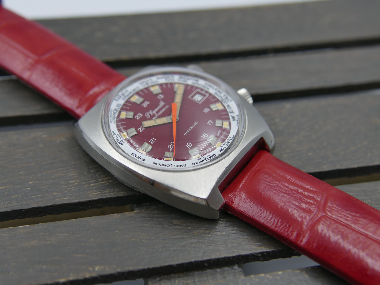 70s vintage watch mens Plymouth World Time Automatic Eta 2783 burgundy dial