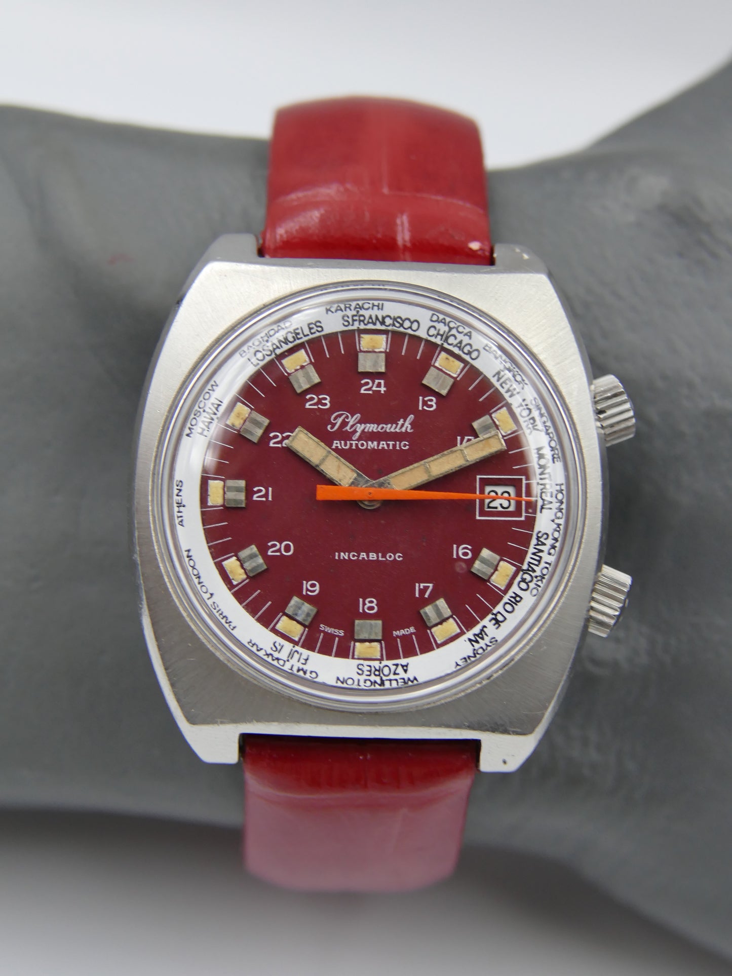 70s vintage watch mens Plymouth World Time Automatic Eta 2783 burgundy dial