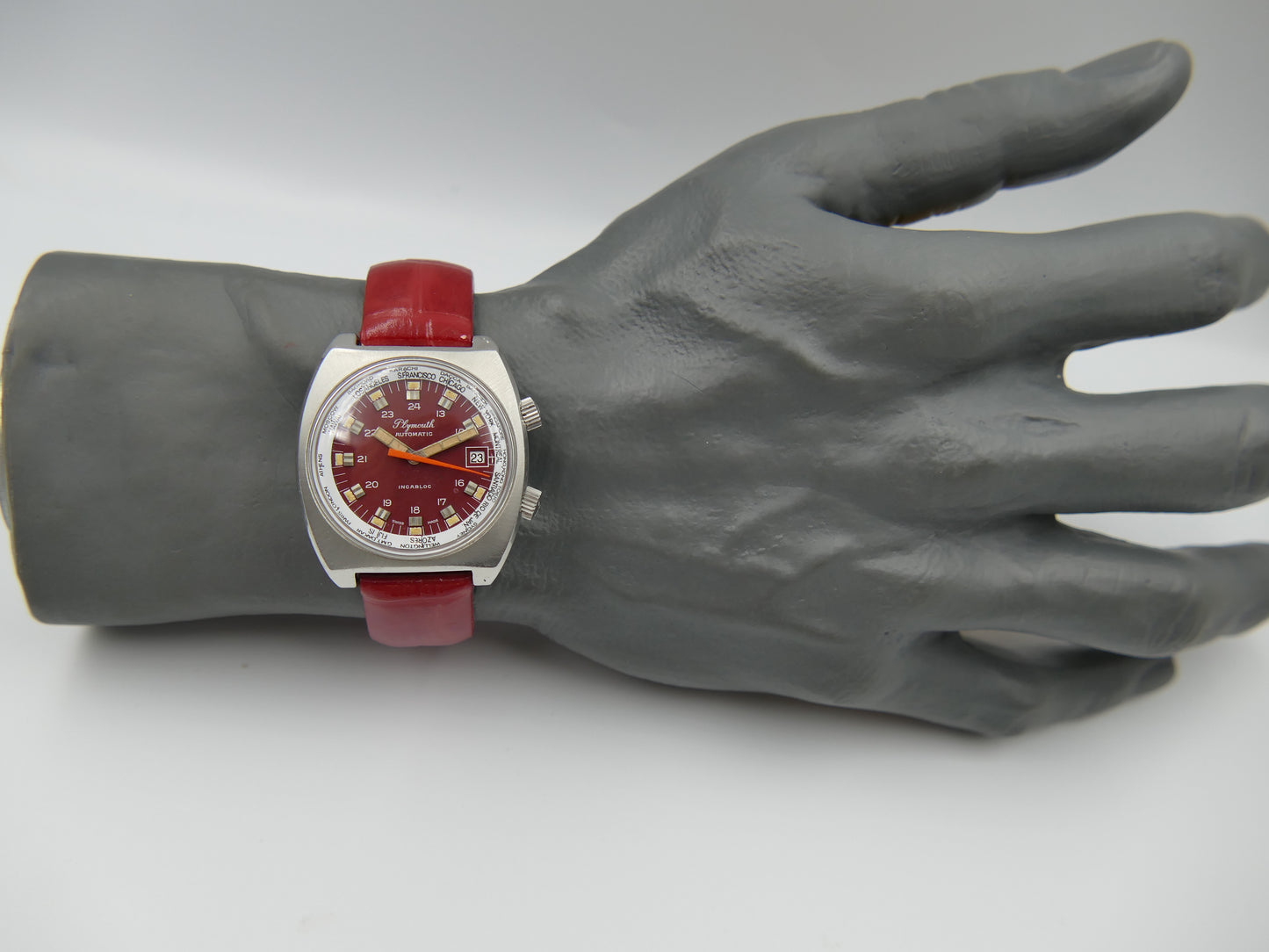 70s vintage watch mens Plymouth World Time Automatic Eta 2783 burgundy dial