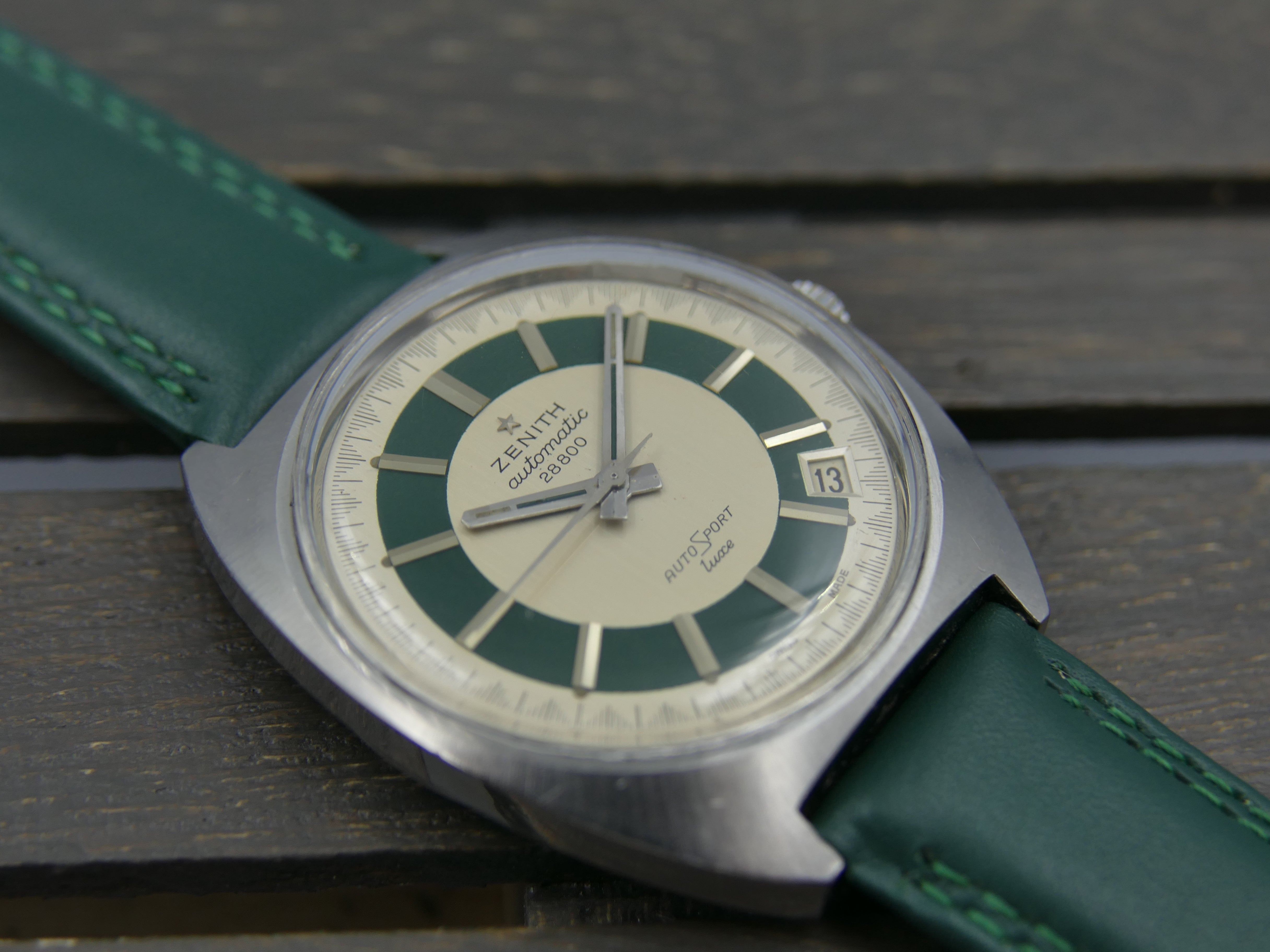 70s vintage watch mens Zenith automatic 28800 AutoSport luxe cal
