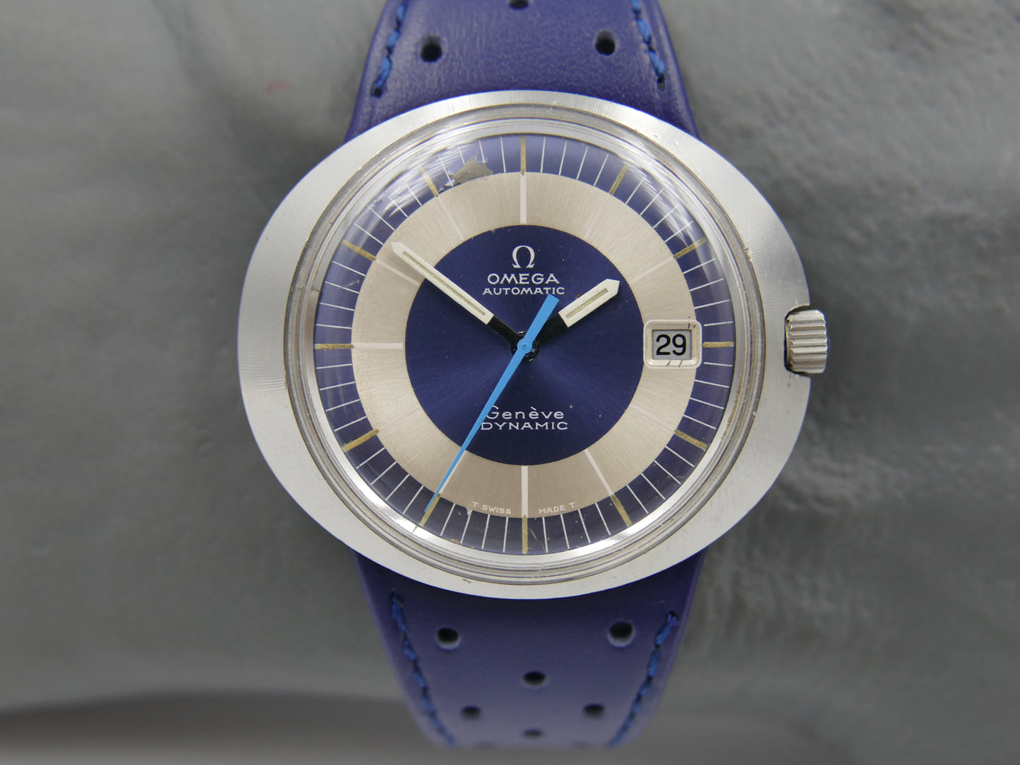 70s vintage watch mens Omega geneve dynamic ref 166.039 automatic cal 565 serviced