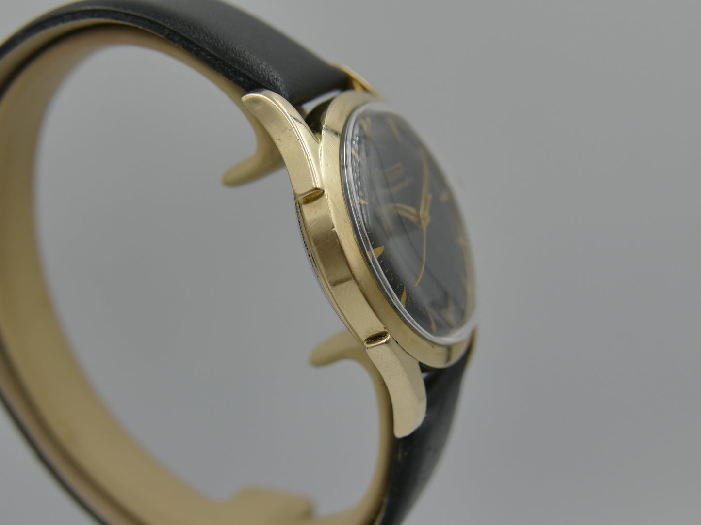 50s vintage watch mens TISSOT bumper automatic cal. 28,5-21T Black Honeycomb