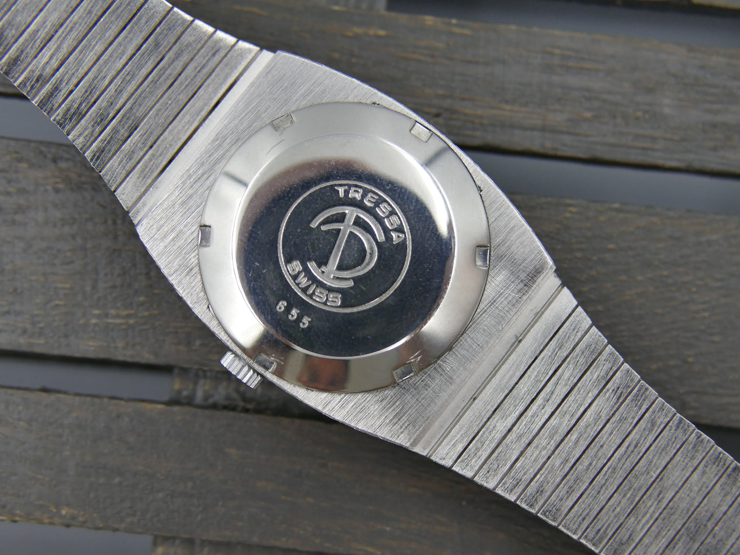 70s Vintage watch mens Tressa Lux Automatic eta Frosted Bark Texture Case Ref. 655 NOS