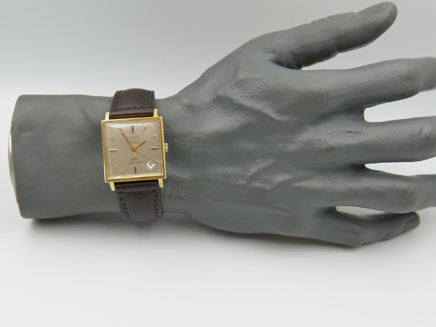 60s vintage watch mens Longines ref 7832 -8 Ultra Chron Automatic 431 Gold Plated square