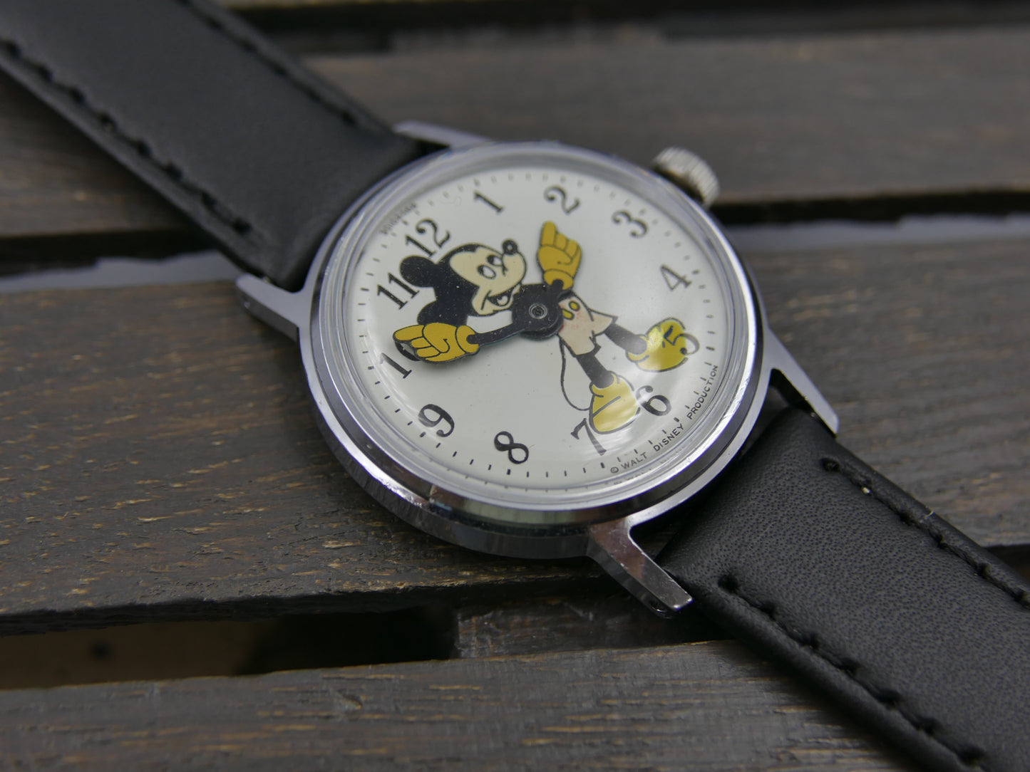 60s Vintage watch Timex Disney Mickey Mouse manual wind Pop Culture