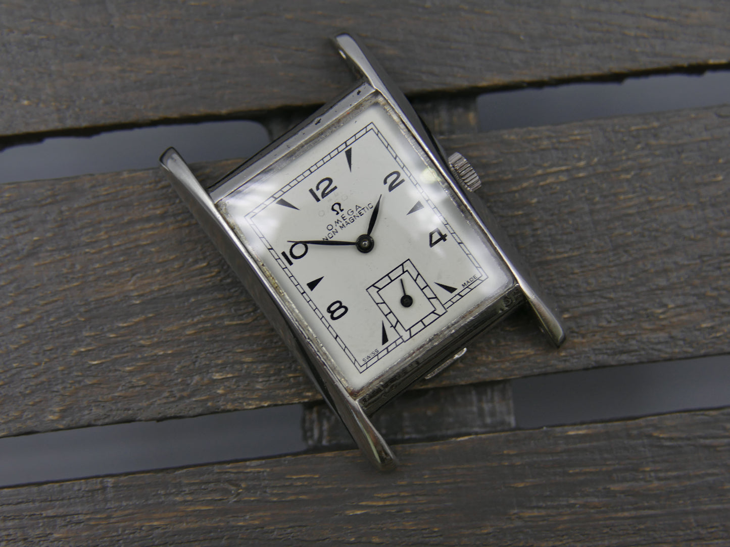 40s vintage watch mens Omega Ref 3879 /1 hand wind Cal. R17.8