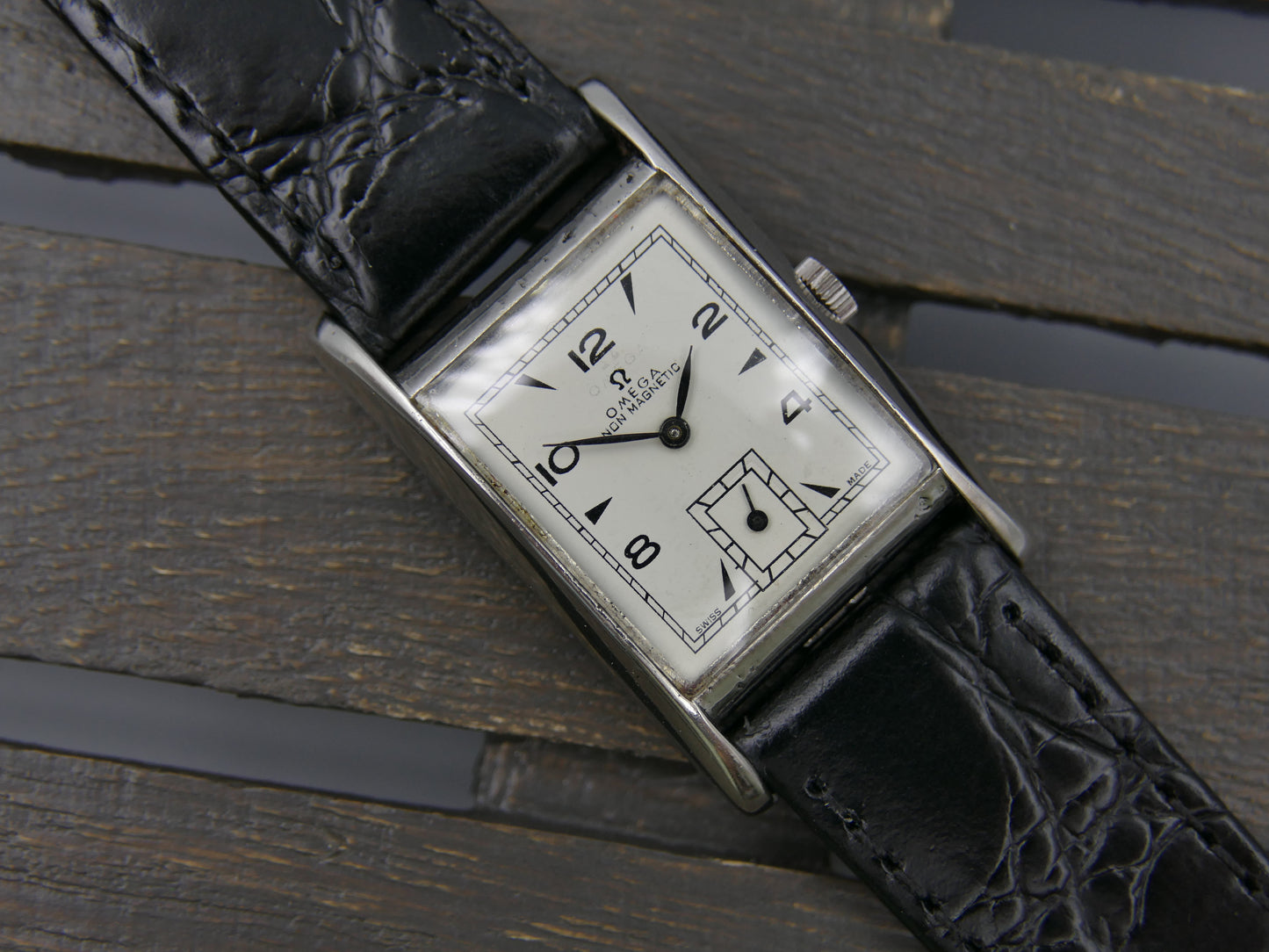 40s vintage watch mens Omega Ref 3879 /1 hand wind Cal. R17.8