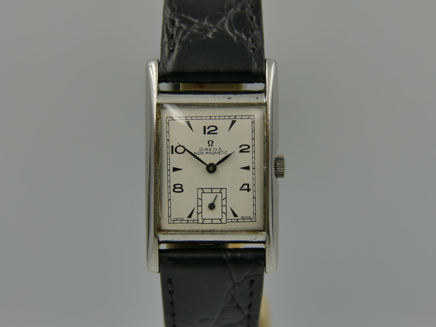 40s vintage watch mens Omega Ref 3879 /1 hand wind Cal. R17.8
