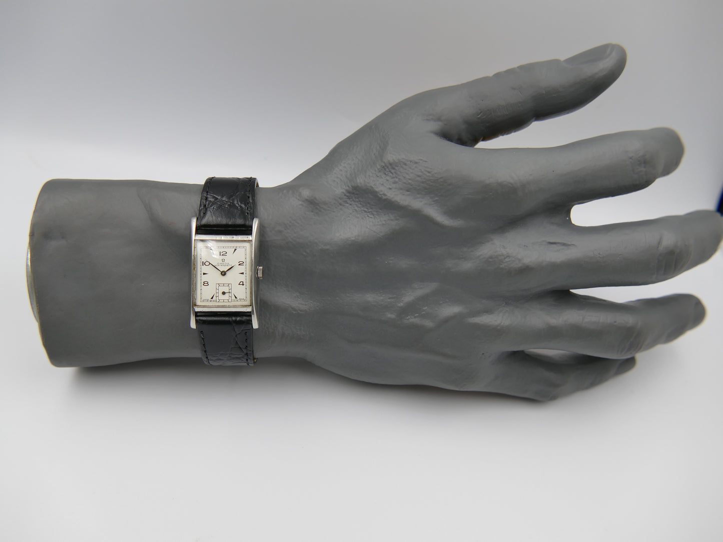 40s vintage watch mens Omega Ref 3879 /1 hand wind Cal. R17.8