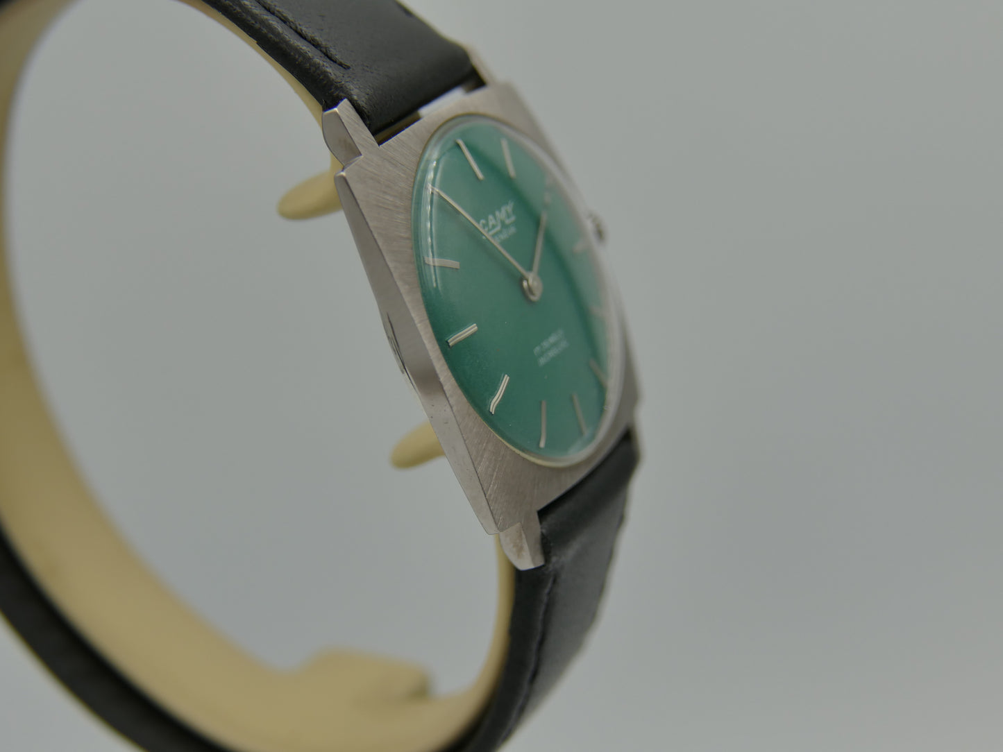 60s vintage watch mens flat Camy ref. 3102 hand wind UT 6365N green dial