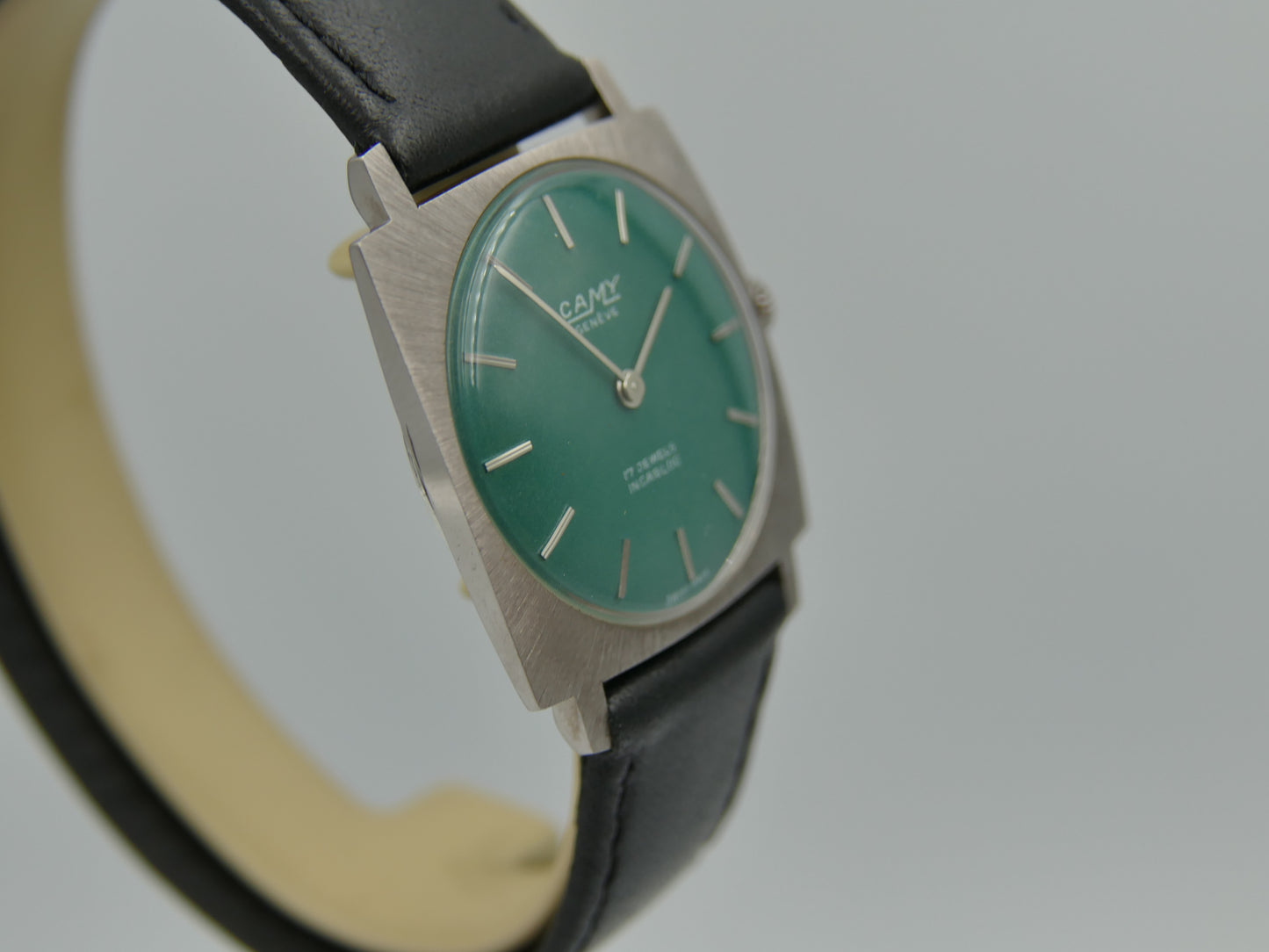 60s vintage watch mens flat Camy ref. 3102 hand wind UT 6365N green dial