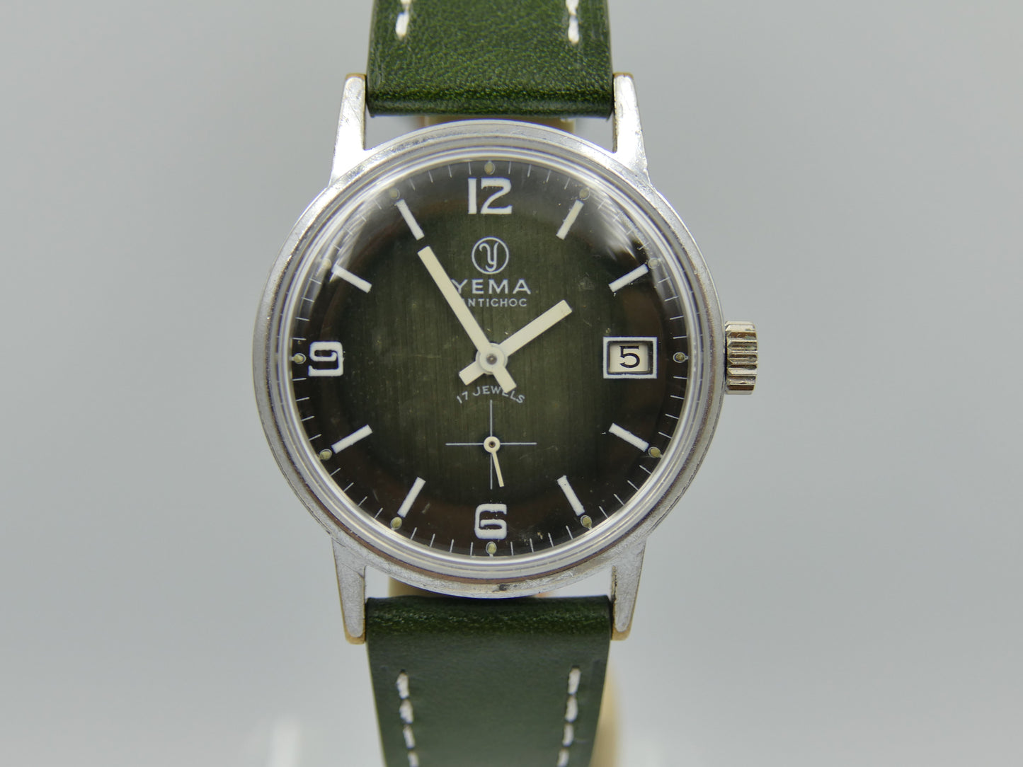 70s vintage watch mens Yema green hand wind Cupillard 233-69