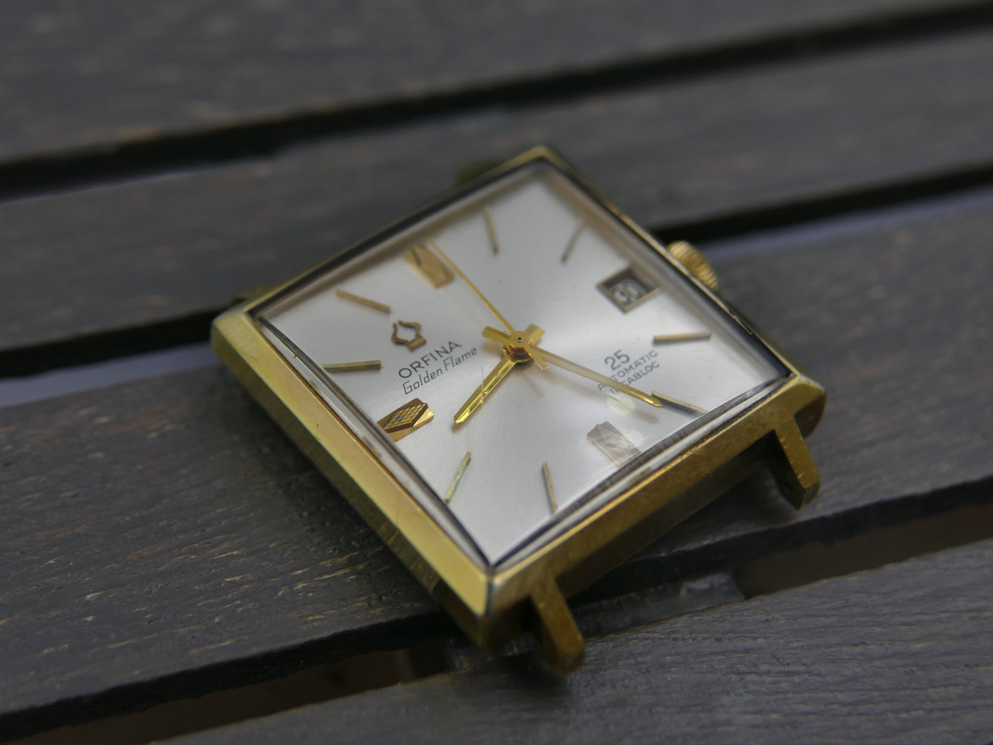 Vintage watch mens dress Orfina Golden Flame Automatic 25 Jewels Square MOD 6320