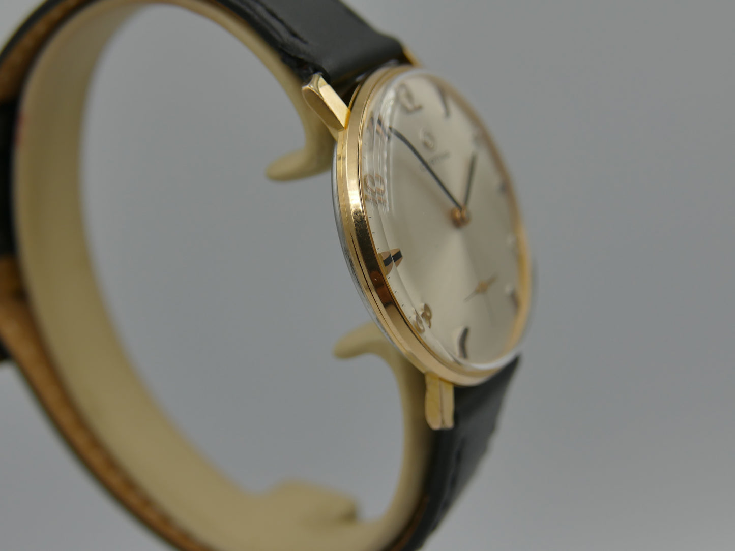 60s vintage watch mens Certina ref 7004 200 hand wind Cal. 28-10 de 1968