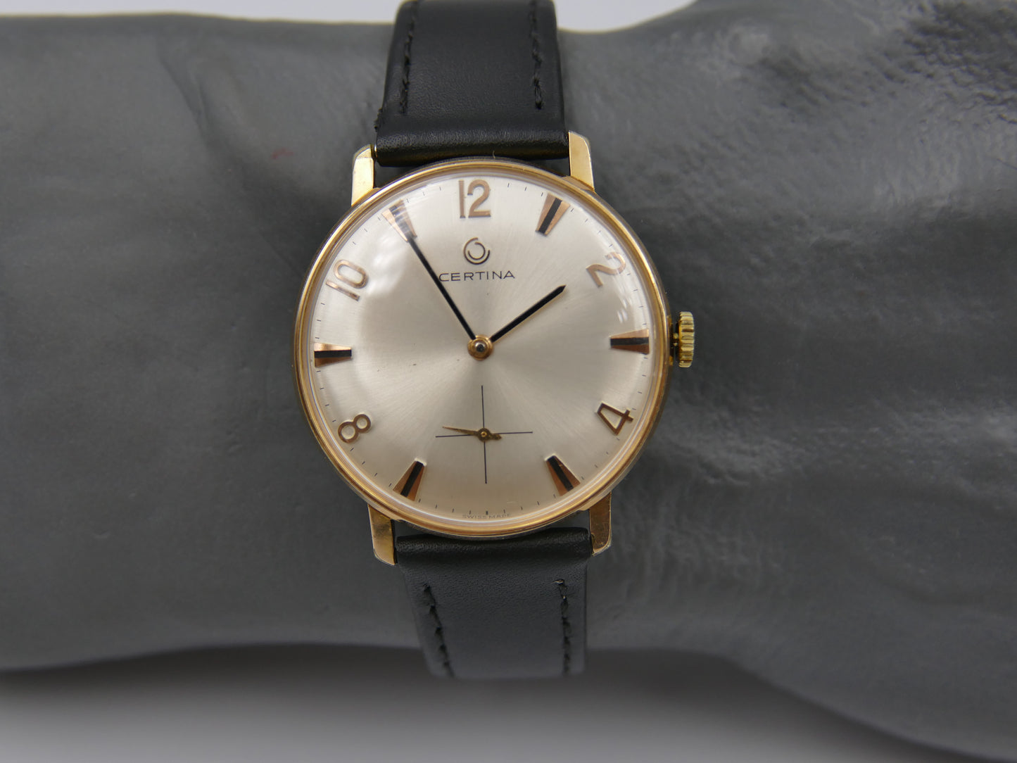 60s vintage watch mens Certina ref 7004 200 hand wind Cal. 28-10 de 1968