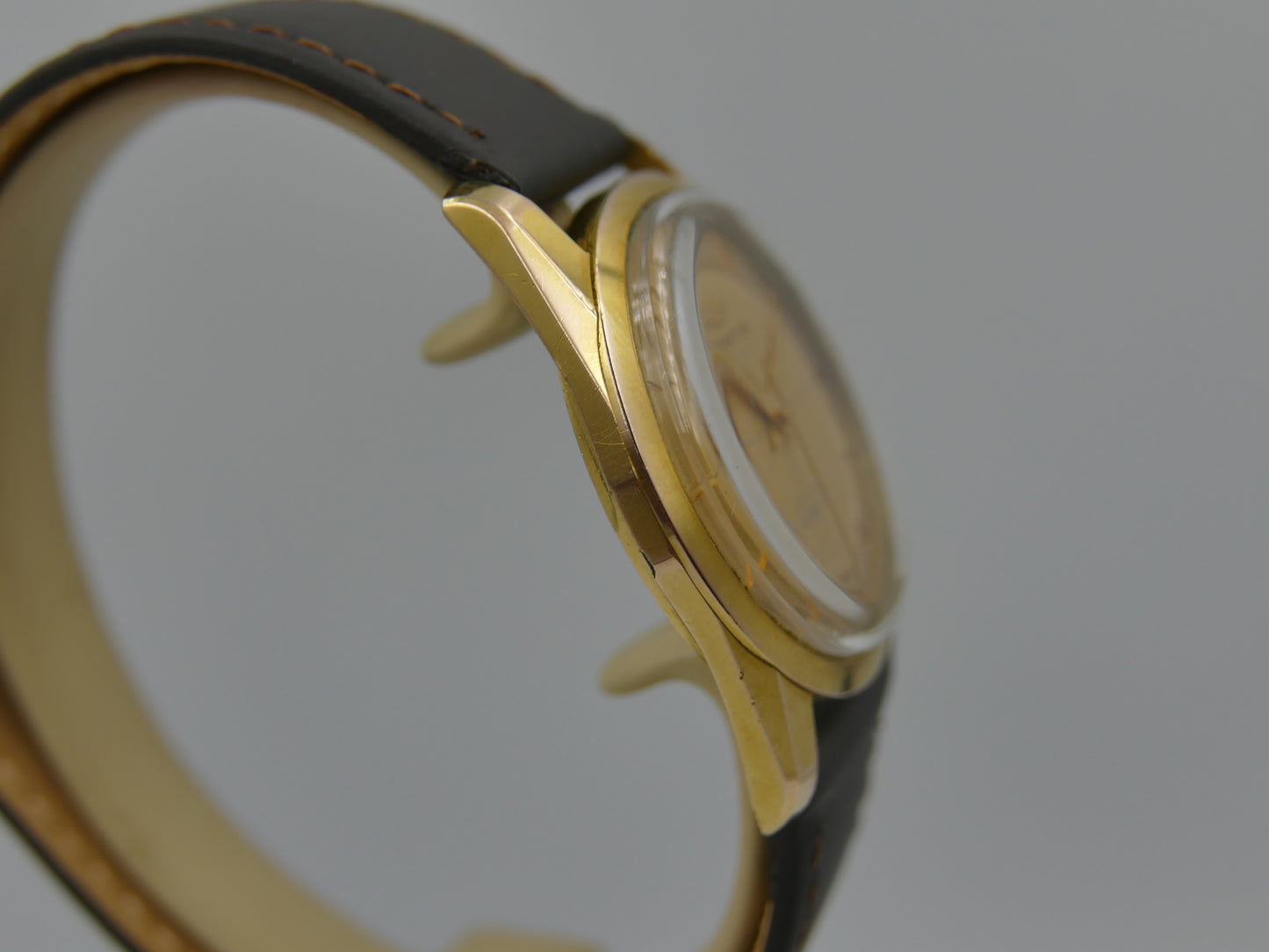 60s vintage watch mens Fortis Eden Roc ref 2262 ETA 2390 Crosshair Dial golden