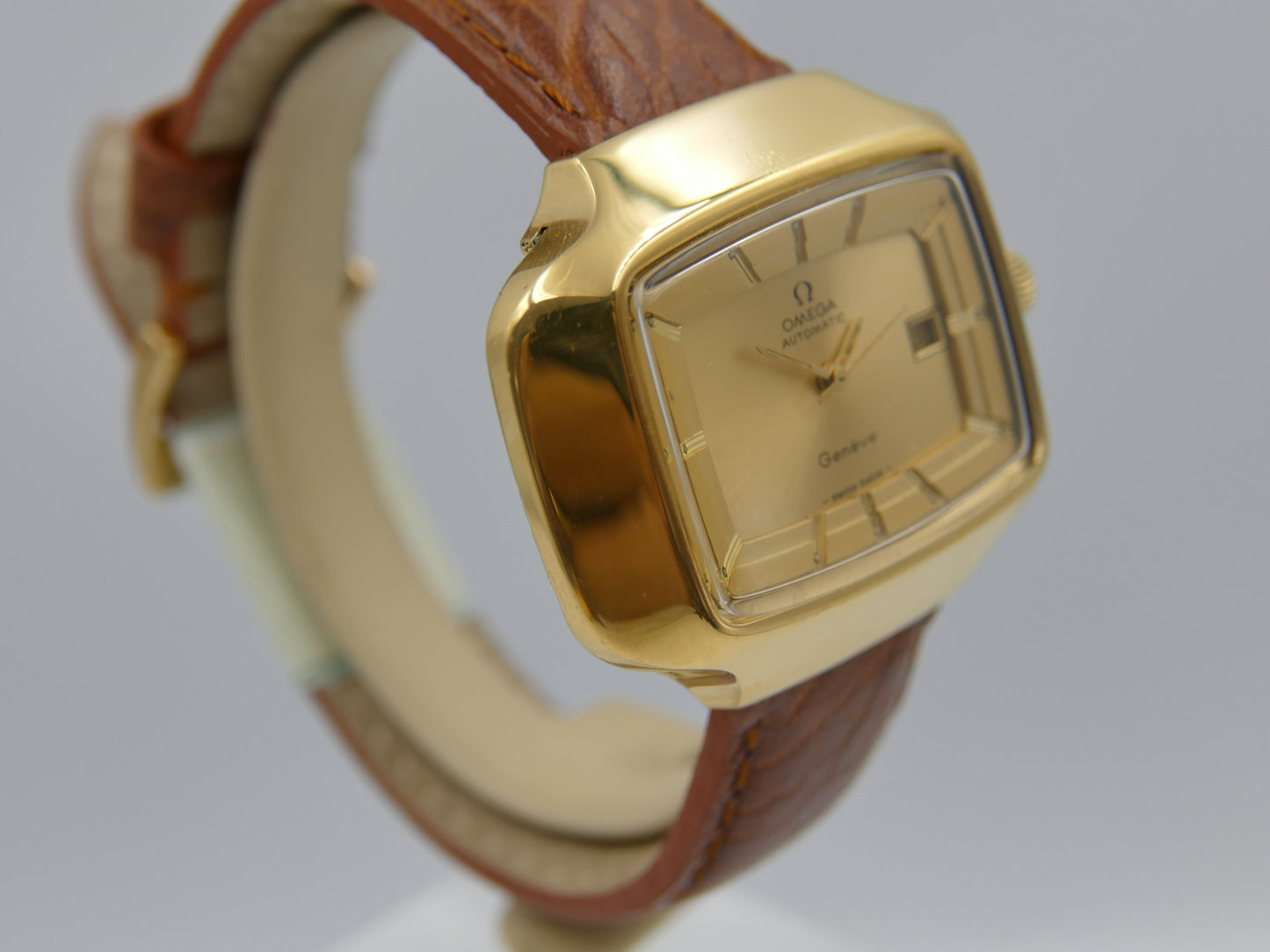 70s vintage watch mens Omega Geneve 166.0123 jumbo TV Automatic Cal.1481 Willy Loertscher