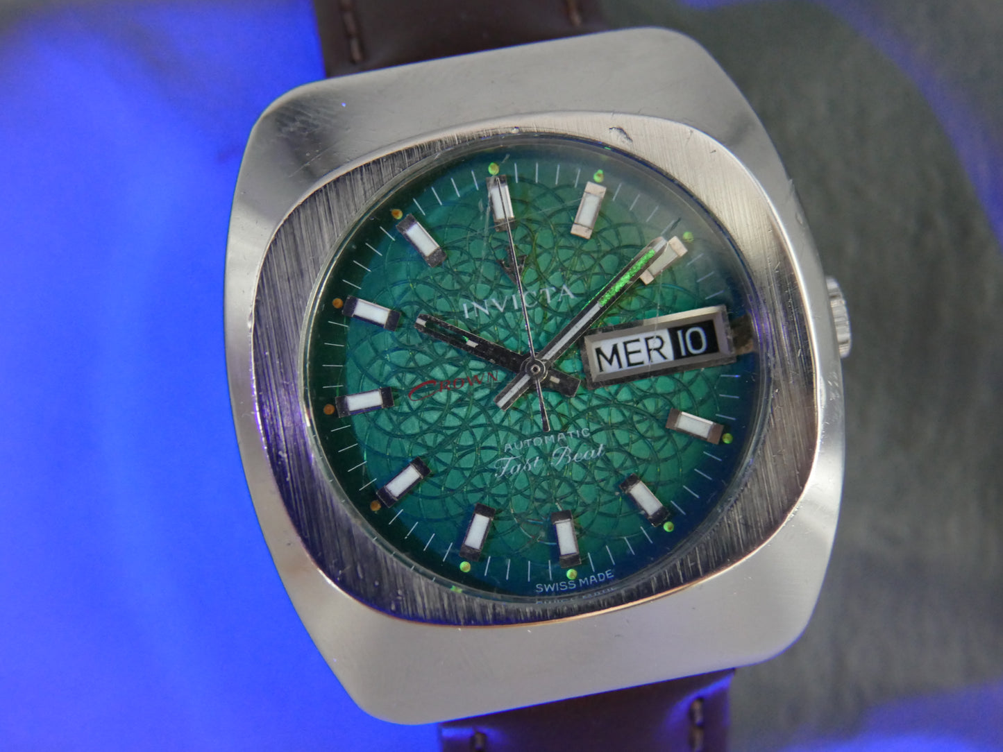 70s vintage watch mens Invicta crown fast beat ref 24921 green dial serviced