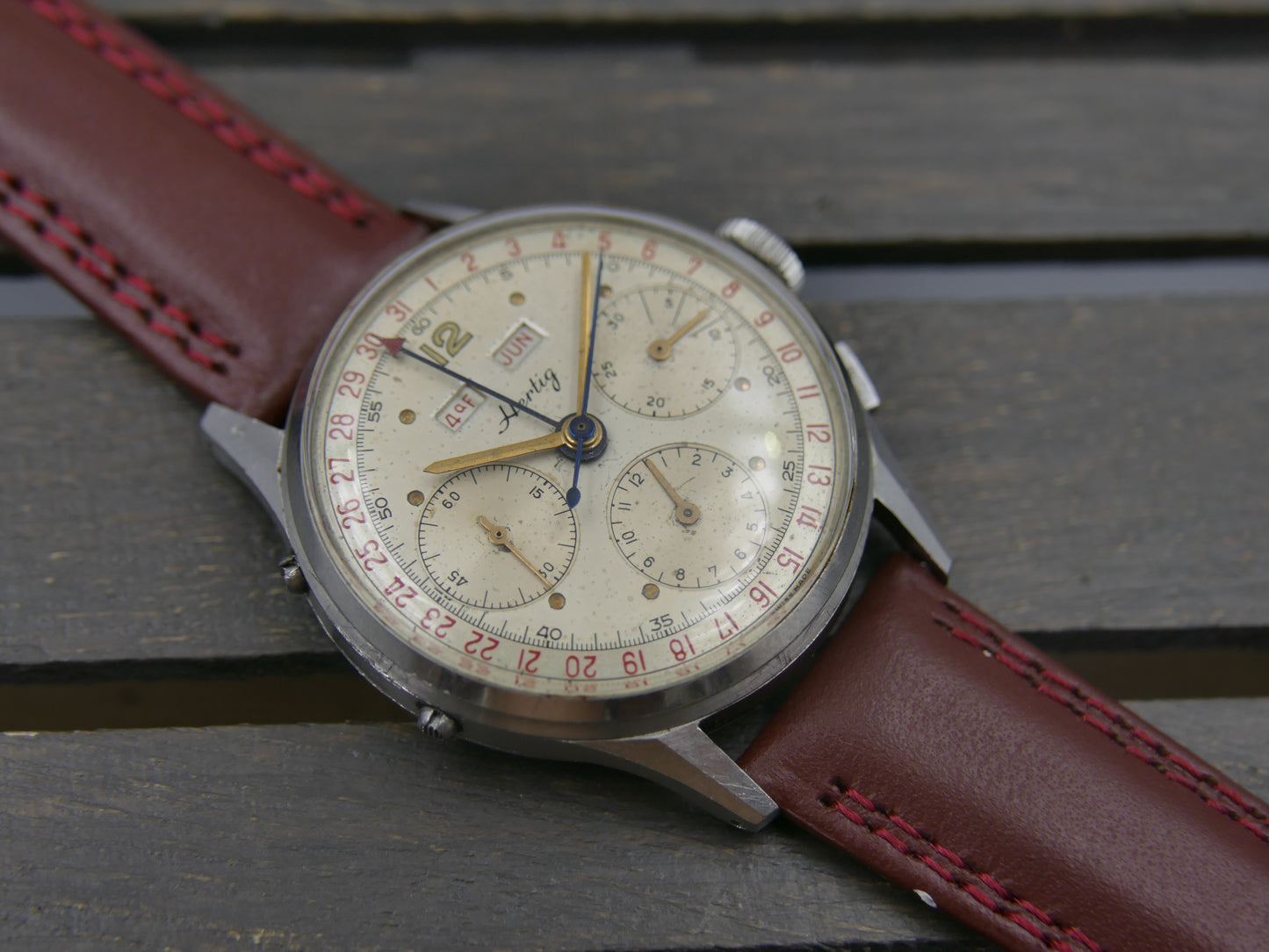 50s vintage watch mens Hertig Chronograph Triple Calendar Valjoux 72 C Extremely Rare