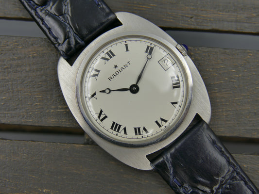 60s vintage watch mens Radiant ref 2608 Ultra-Thin hand wind Peseux NOS