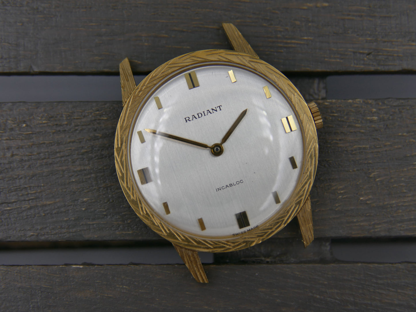 60s vintage watch mens dress Radiant Ultra-Thin hand wind Peseux 320 NOS Gold PL Textured Bezel