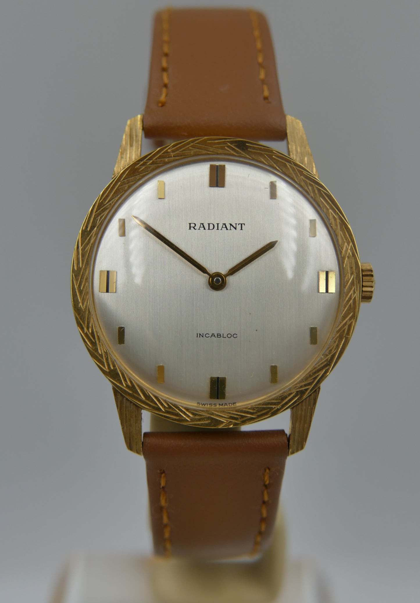 60s vintage watch mens dress Radiant Ultra-Thin hand wind Peseux 320 NOS Gold PL Textured Bezel