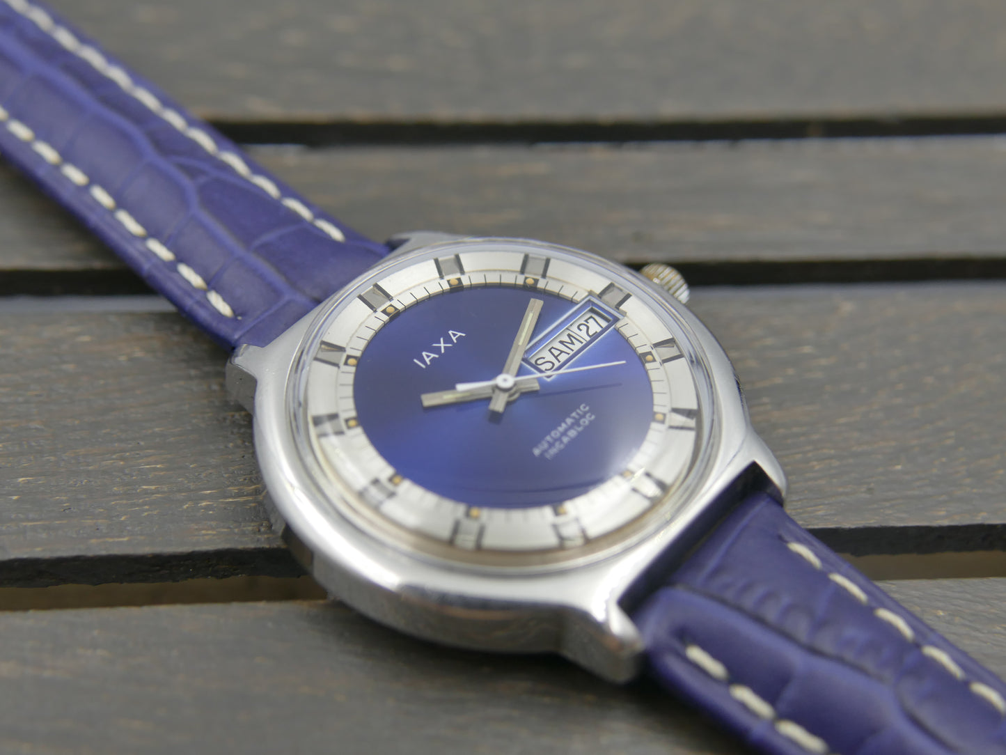 70s vintage watch mens IAXA automatic Eta 2789 blue dial
