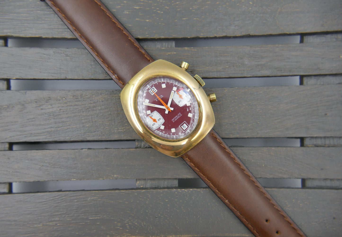 70s vintage watch mens Elvia chronograph valjoux 7734 burgundy