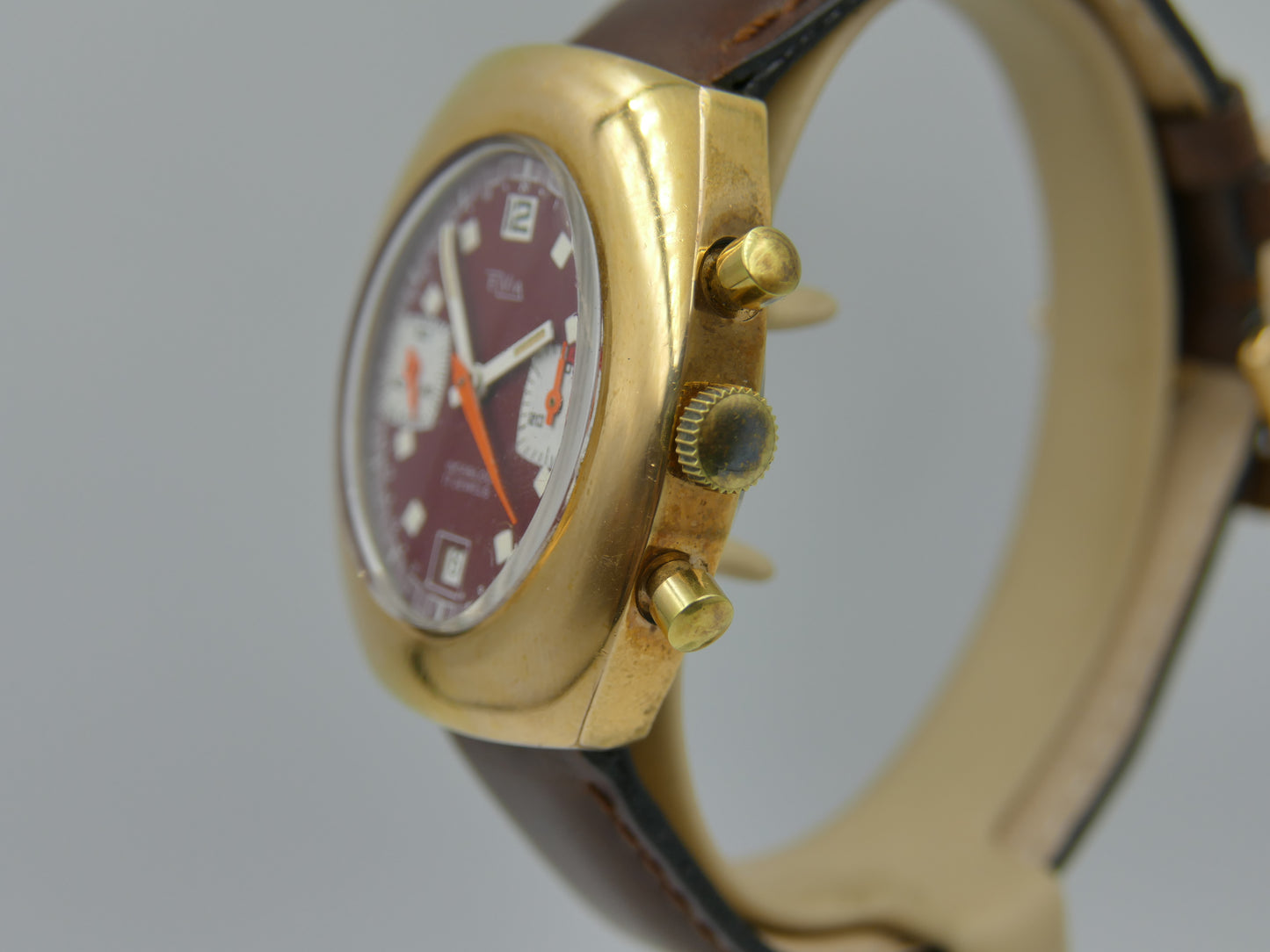 70s vintage watch mens Elvia chronograph valjoux 7734 burgundy